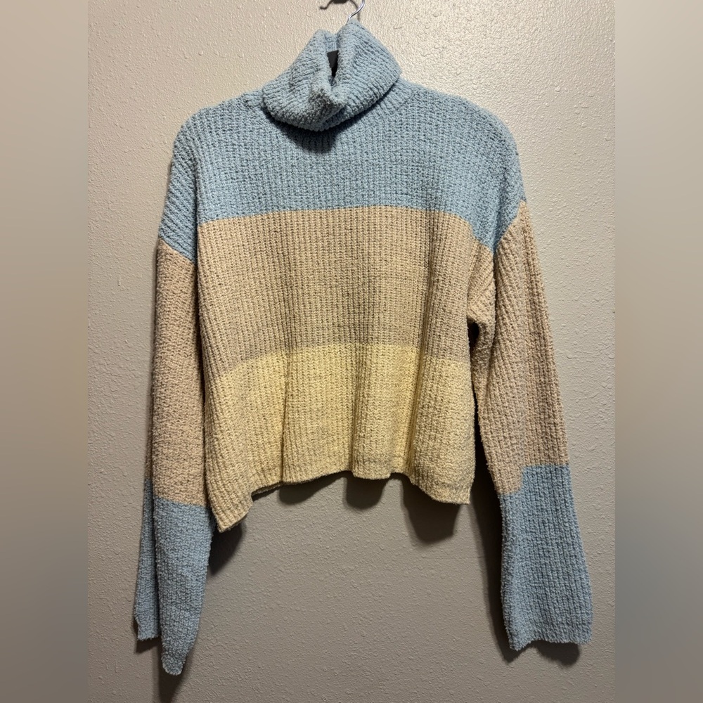 Windsor Blue and Beige Turtleneck Sweater